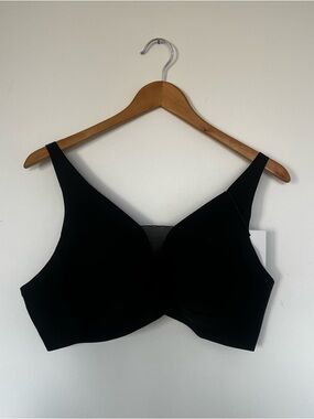 NWT Knix Shadow Mesh Black T-shirt Bra Size XL+ Adjustable Strap Padded Comfy